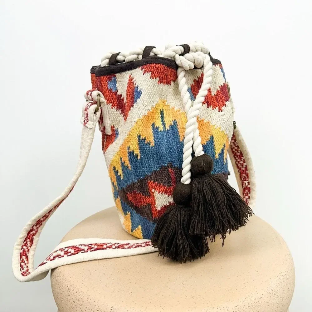 Ruggine Hand Woven Aztec Inspired Boho Bucket Bag With Shoulder Crossbody Strap